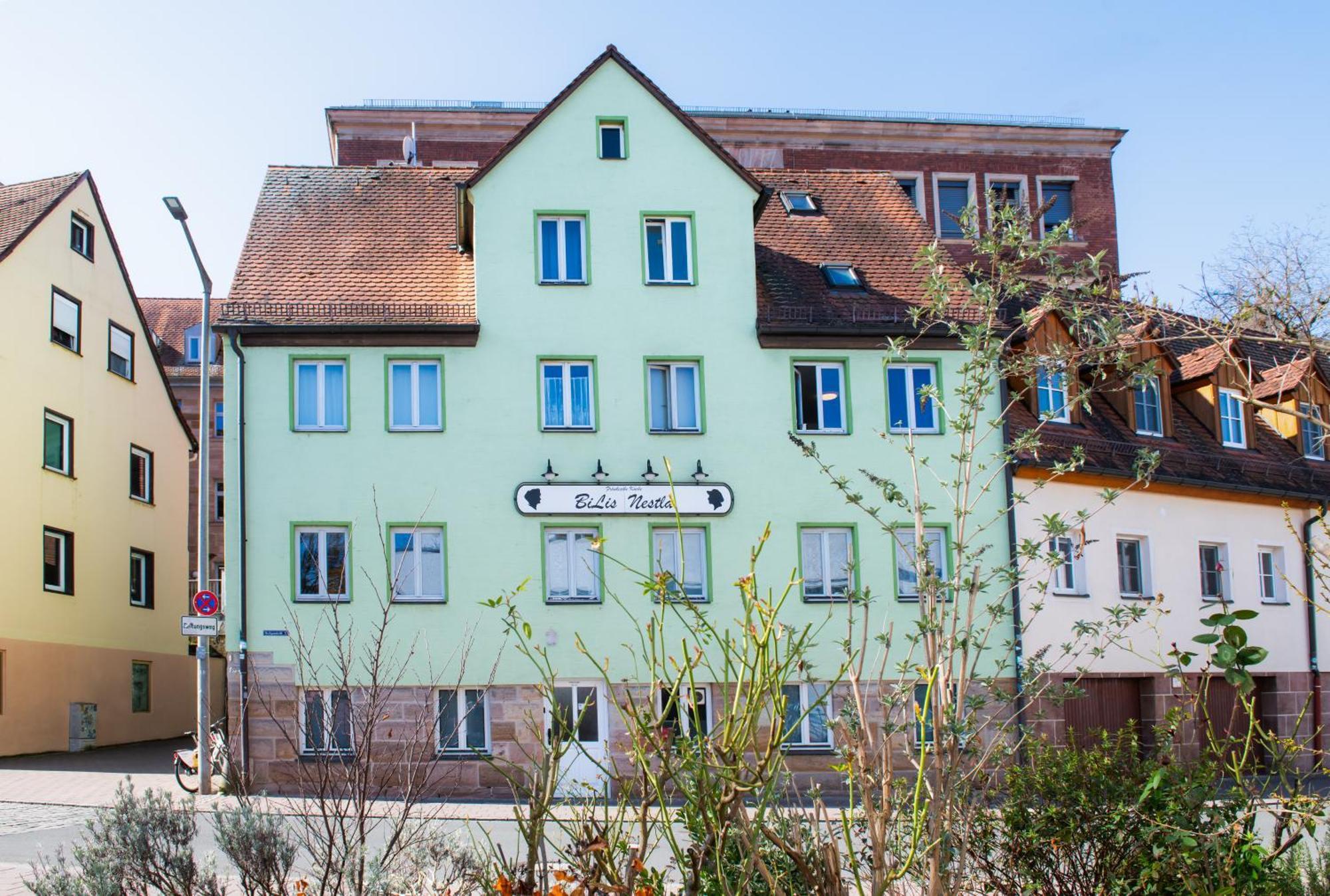 Haus99 Budget Pension & Apartments Fürth Exterior foto